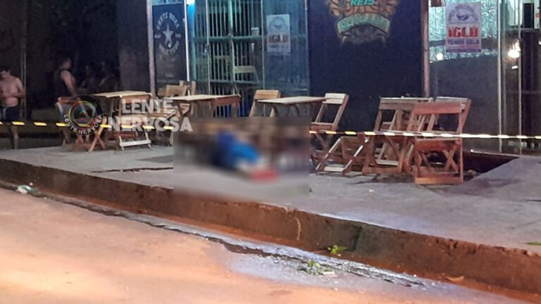 URGENTE – Ataque a tiros em conveniência resulta em dois mortos e dois baleados