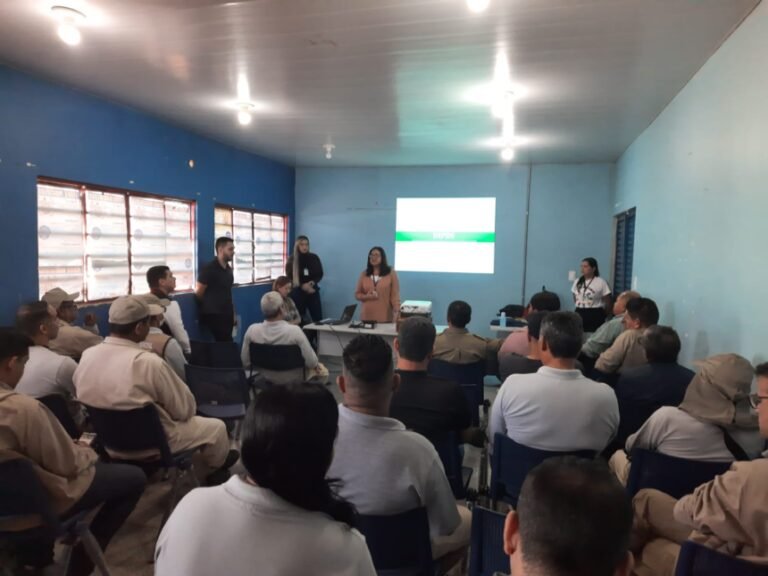 Servidores municipais recebem ação de cuidados com a saúde