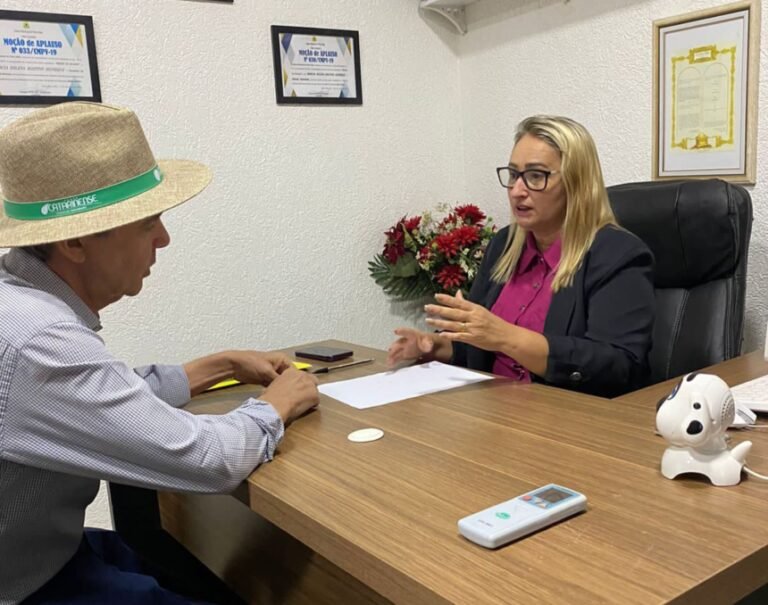 Vereadora Márcia Socorristas Animais se reúne com senador Jaime Bagattoli e trata sobre meio ambiente