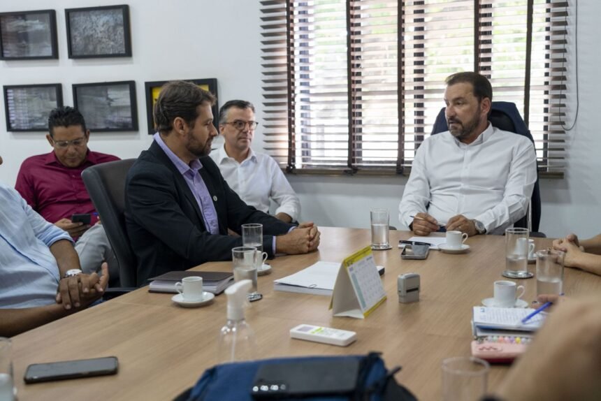 Prefeitura discute parcerias com projetos desenvolvidos pelo Ifro