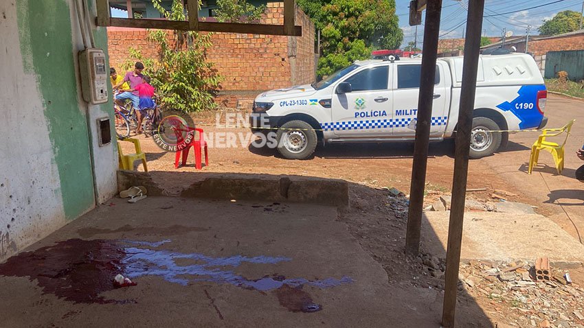 Ataque a tiros em bar na zona leste deixa mãe e dois filhos baleados