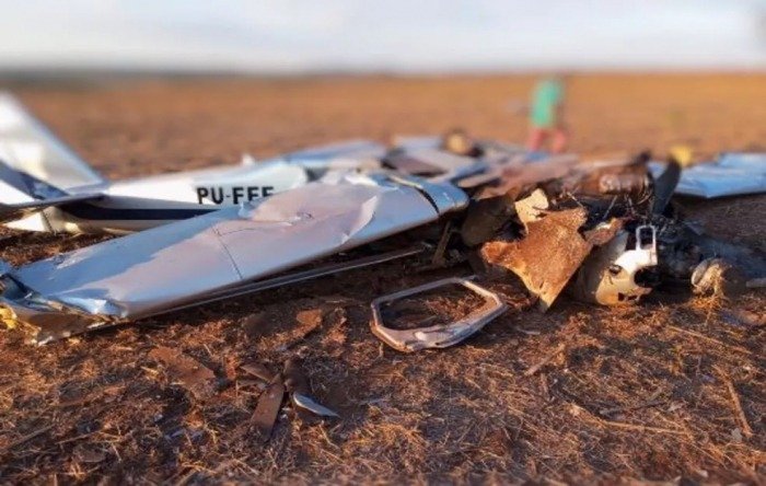 IDENTIFICADOS – Oficial de justiça e pedreiro morrem em queda de avião no interior de RO