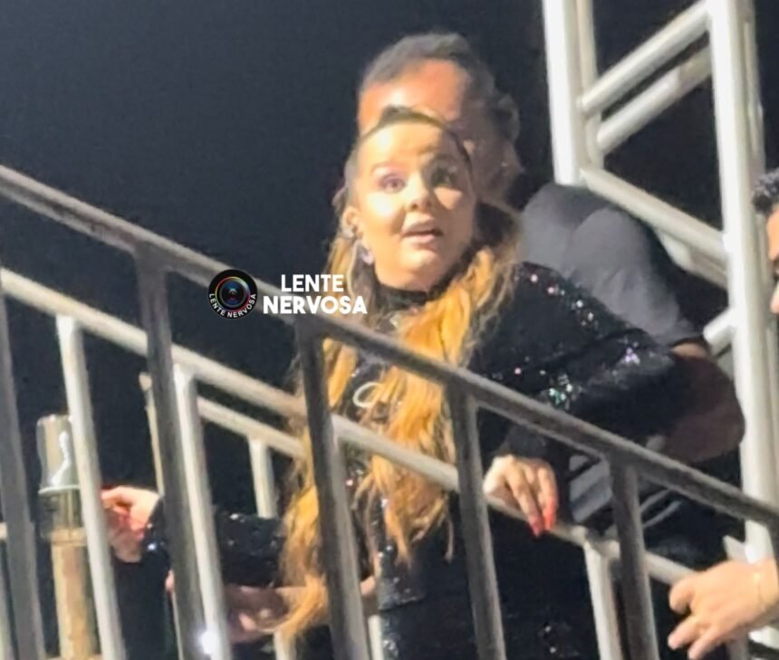 ADMIRADA – Maiara se surpreende com público na Expovel – VEJA O VÍDEO