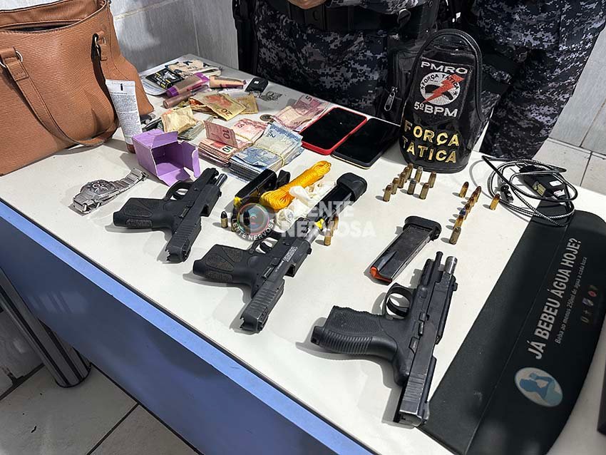 Assaltante morre ao trocar tiros com Força Tática após roubo em residência de empresários - VÍDEO