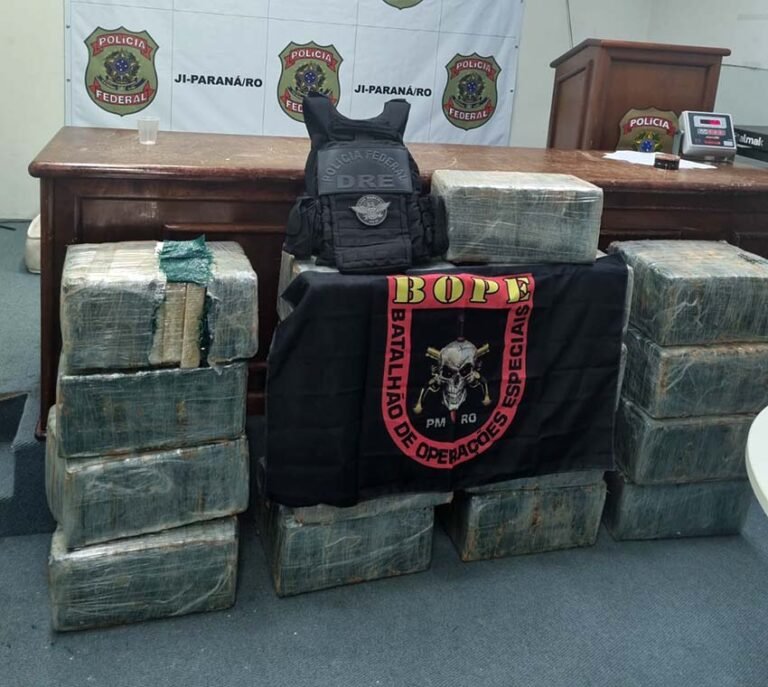 Polícias Federal e Militar apreendem mais de meia tonelada de cocaína em RO