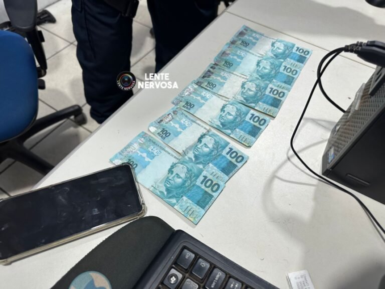 “Meu pai que fabrica”, diz adolescente de 14 anos ao ser apreendido com R$600 em notas falsas