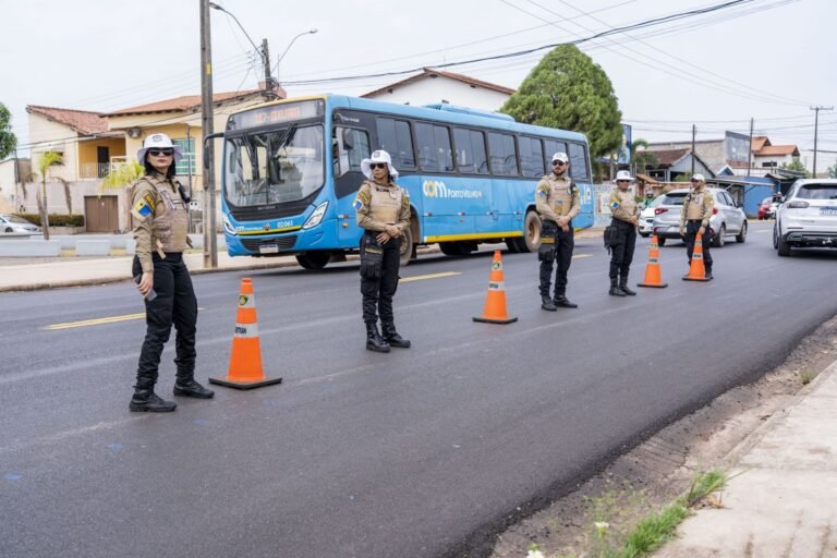 Usuários do transporte coletivo devem ficar atentos à mudança de rota dos ônibus na avenida Calama