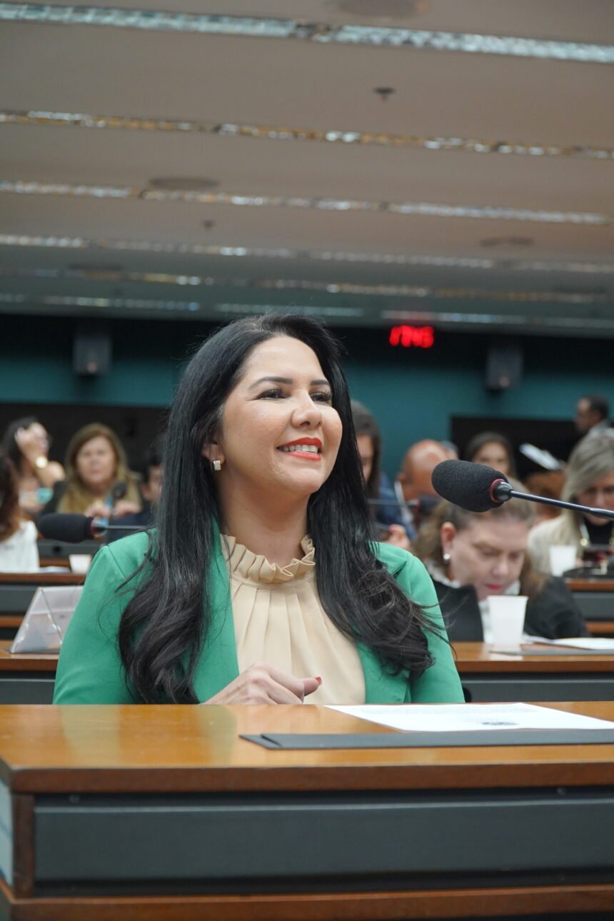 Cristiane Lopes já destinou cerca de 10 milhões de reais em verbas para Rondônia 2 Cristiane Lopes já destinou cerca de 10 milhões de reais em verbas para Rondônia