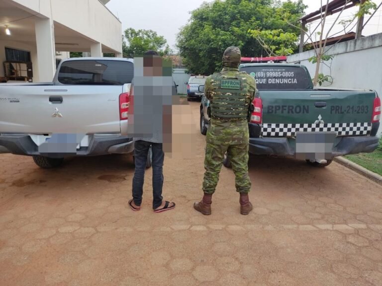 INDO PARA BOLÍVIA – BPFron recupera camionete furtada em Porto Velho