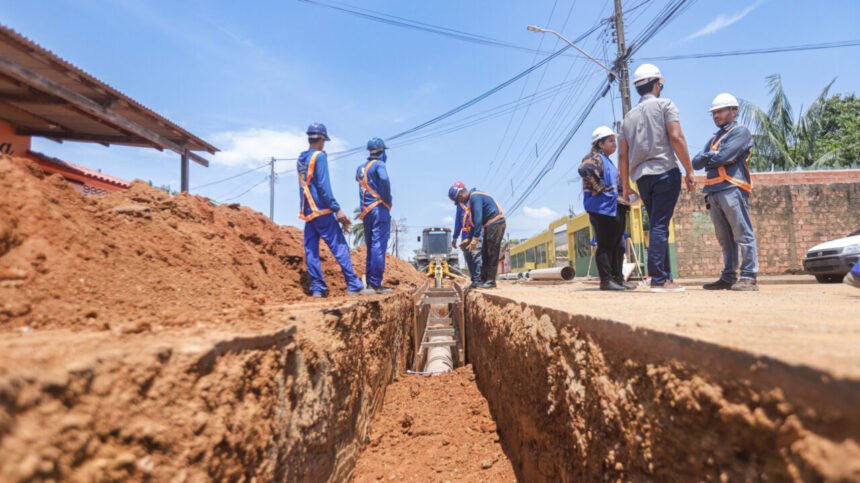 Obras da rede de abastecimento de água já contemplam 100 km de instalação, em Porto Velho 1 Obras da rede de abastecimento de água já contemplam 100 km de instalação, em Porto Velho