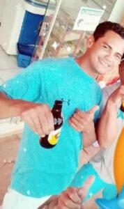 Amigos morrem afogados dentro de automóvel após pescaria, na capital