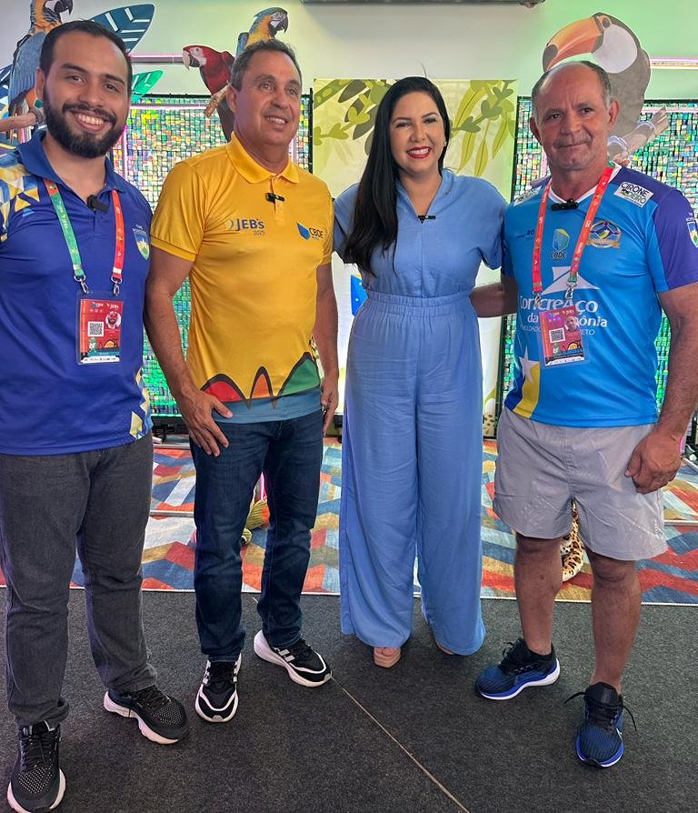 Cristiane Lopes visita atletas de todo país nos Jogos Escolares Brasileiros 2023