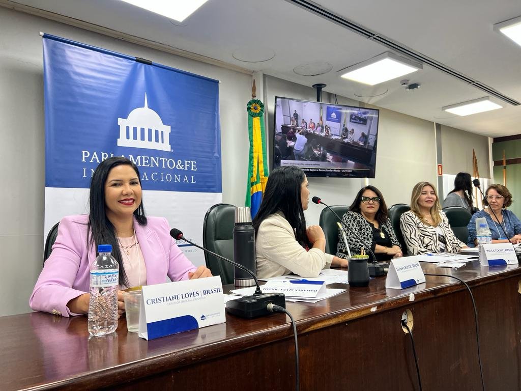 Deputada Cristiane Lopes participa da Conferência Global 2023 Parlamento e Fé