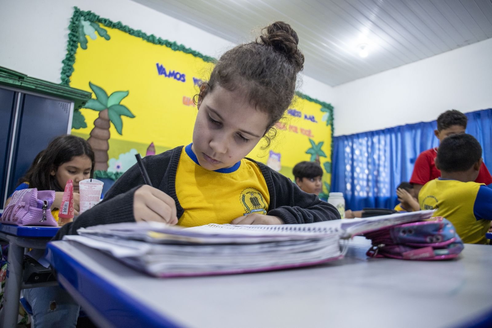 Escola Flamboyant incentiva alunos a produzirem conteúdo literário