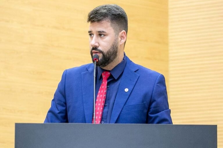 RESULTADO – Parceria de Nim Barroso com prefeitura leva asfalto para o segundo distrito de Ji-Paraná