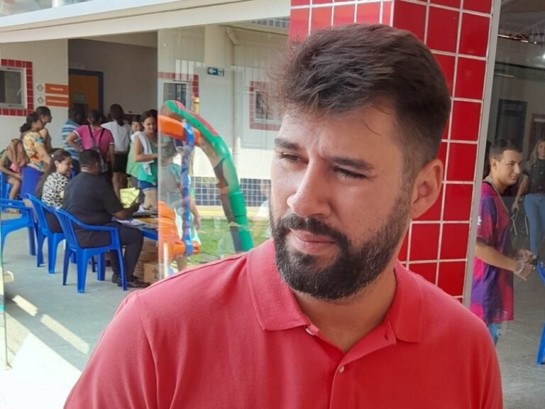 EM JI-PARANÁ – Nim Barroso mostra que parcerias podem melhorar vida da comunidade