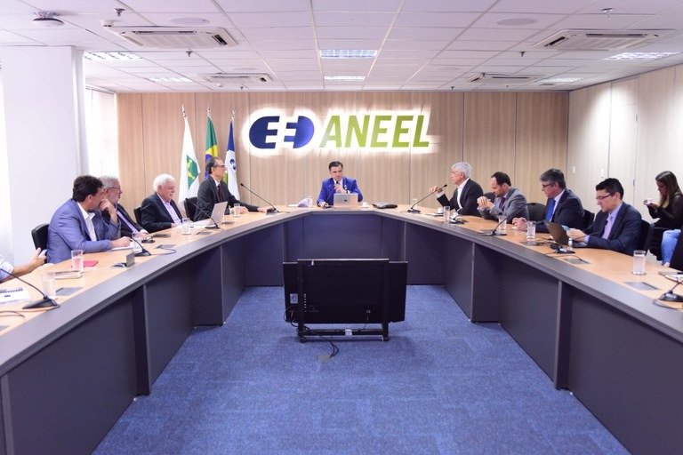 ANEEL autoriza aumento da tarifa de luz em Rondônia