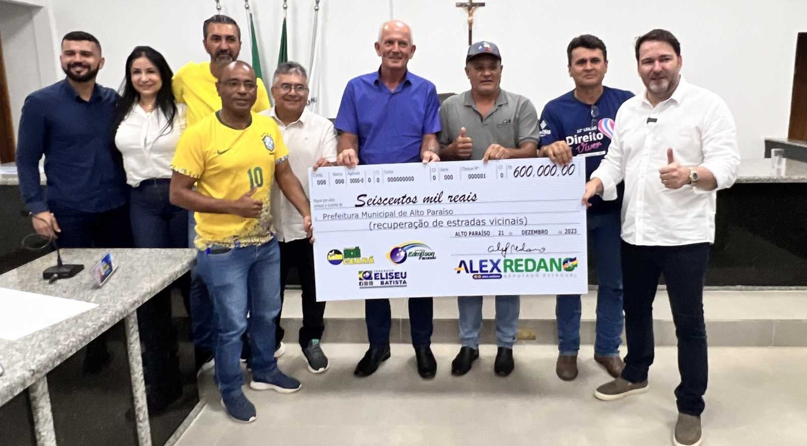 Emenda de Alex Redano contemplará recuperação de estradas vicinais em Alto Paraíso