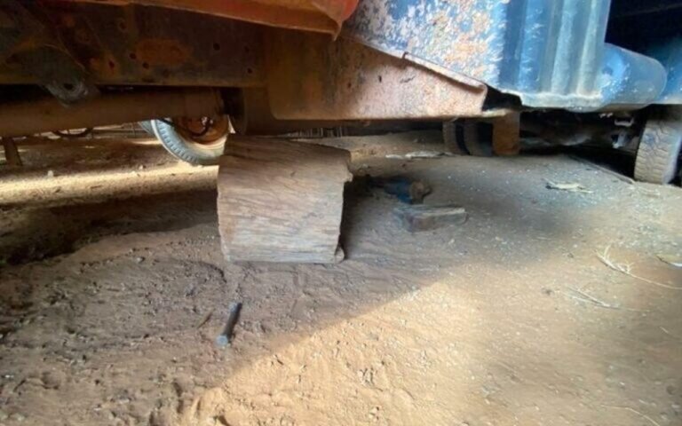 Últimas Notícias 1 FATALIDADE – Homem morre prensado ao realizar reparo em caminhão