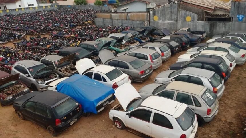 Governo retira IPVA e multas de quase 800 veículos que vão a leilão em RO