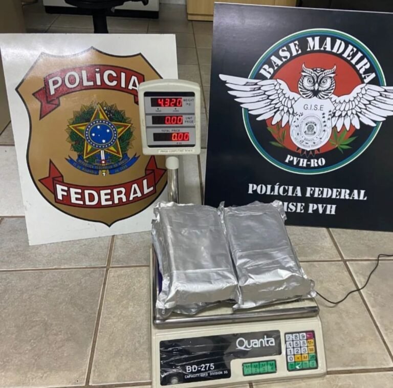 Últimas Notícias 10 PF prende suspeita com 4,3kg de cocaína no aeroporto de Porto Velho