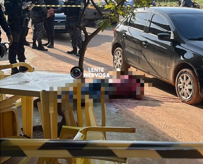 Polícia flagra homem sendo assassinado a facadas e criminoso é preso