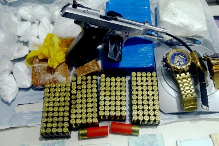 Últimas Notícias 7 Com ação integrada das forças de segurança, armas e munições são apreendidas em Porto Velho