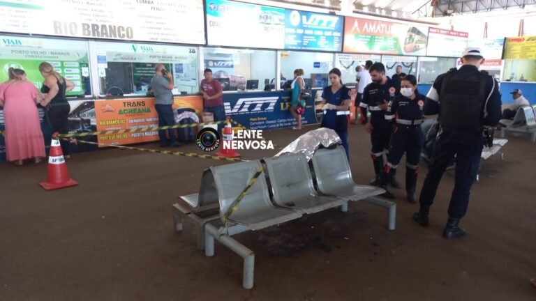 Homem morre em banco na rodoviária de Porto Velho