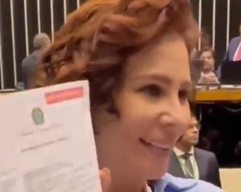 Últimas Notícias 7 CONFIRA – Zambelli recebe intimação na Câmara 24h após pedir impeachment