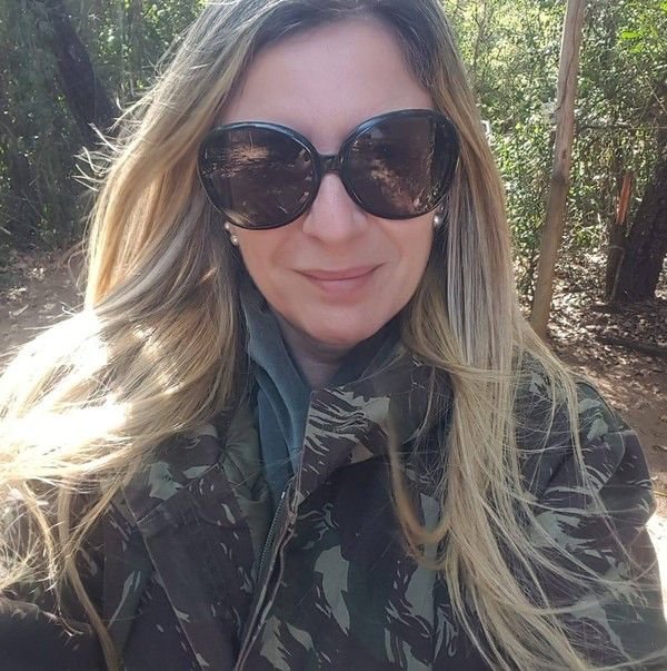 Mulher é morta a facadas e tem coração arrancado após pedir medida protetiva contra marido em SP