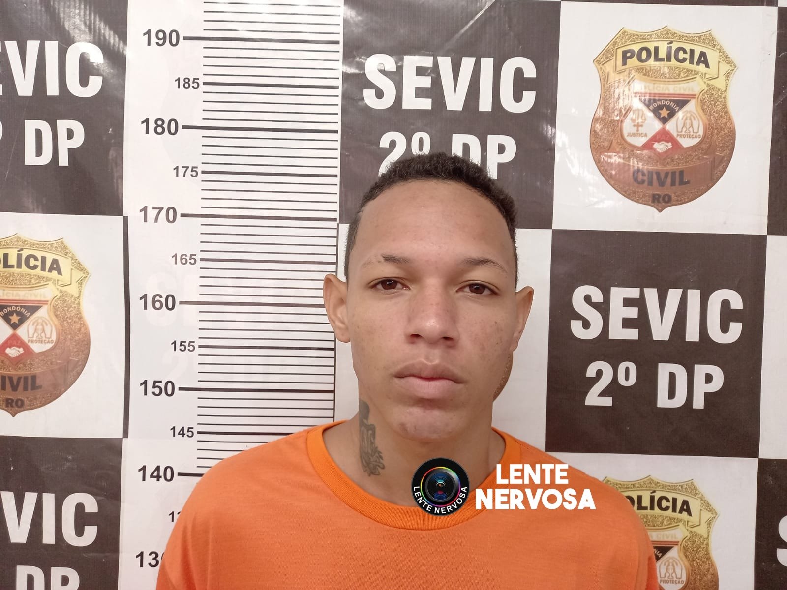 Jovem monitorado por tornozeleira eletrônica é assassinado a tiros em Porto Velho
