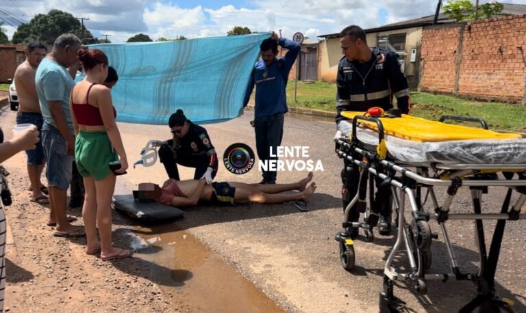Últimas Notícias 5 Motociclista fica gravemente ferido ao colidir na traseira de carro e ser atropelado por outra moto