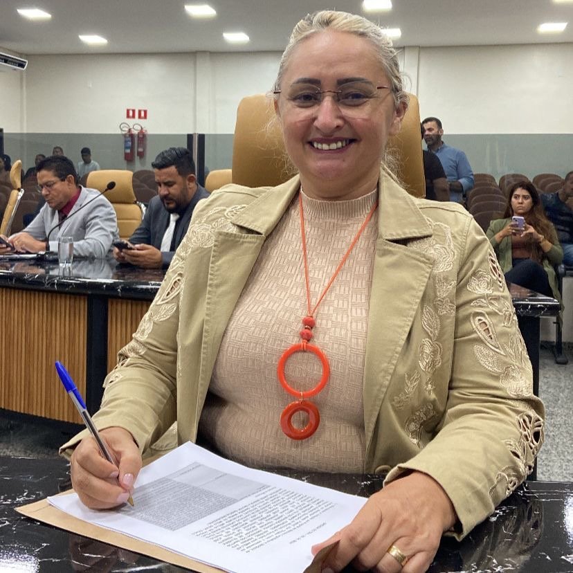 ATUAÇÃO - Vereadora Márcia Socorristas Animais ocupa ranking em proposituras na Câmara Municipal