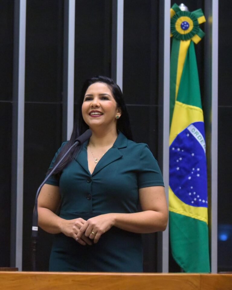 Deputada Federal Cristiane Lopes celebra progressos e destaca urgência na recuperação da BR-319