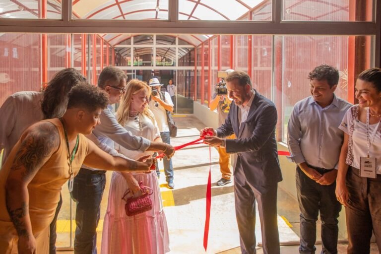 Complexo da Estrada de Ferro é aberto à população após enorme revitalização