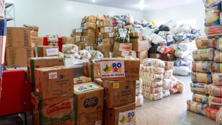 Produtos arrecadados para ajuda humanitária do Governo de RO seguem para o Rio Grande do Sul