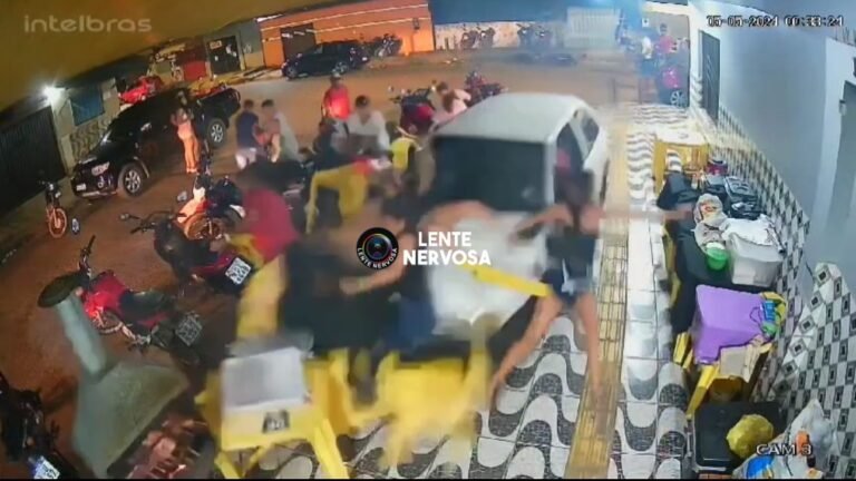 Homem embriagado é espancado após causar acidentes e atropelar mulheres em bar na zona leste – VÍDEO