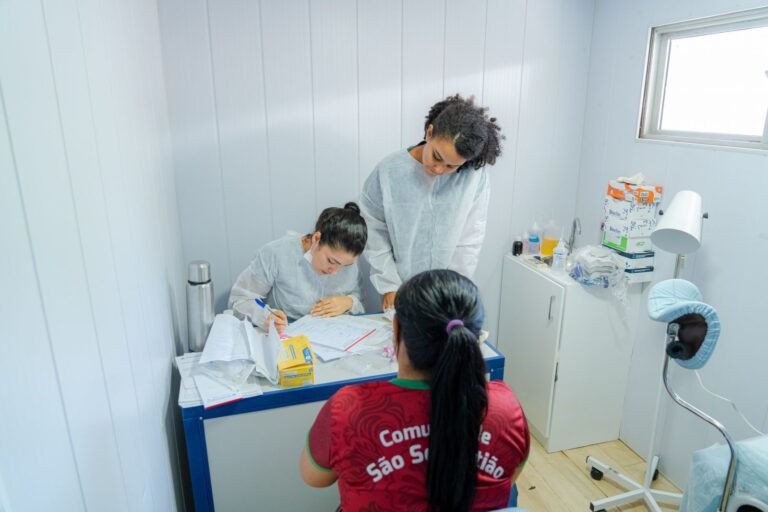 Últimas Notícias 2 Quase 3 mil atendimentos foram realizados à população ribeirinha no distrito de Calama