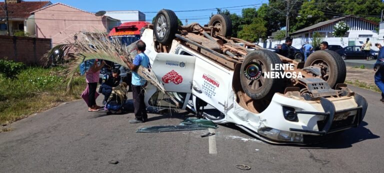 Acidente com veículo da Fhemeron deixa duas funcionárias feridas em Porto Velho