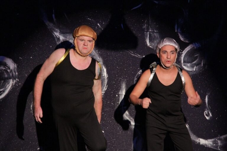 Confidências de um espermatozóide careca nesta quinta no teatro Guaporé