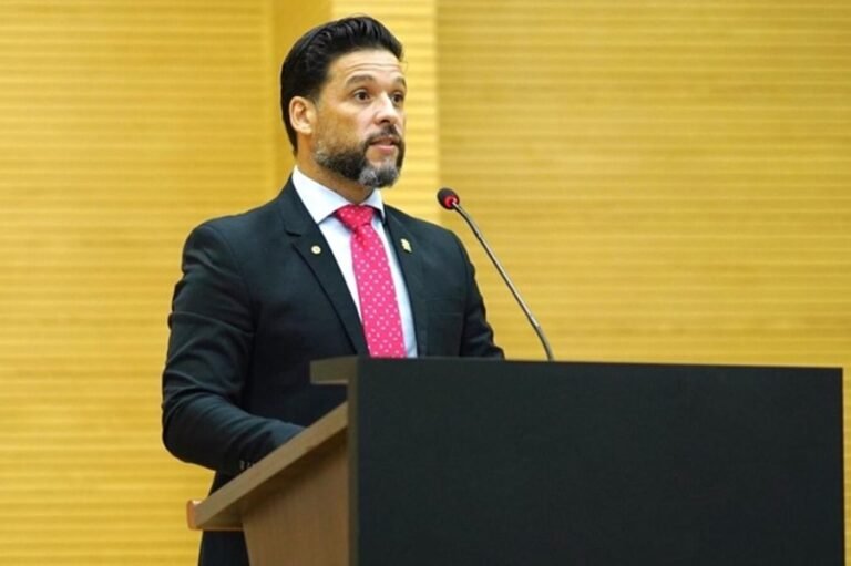 Com salário de quase R$67 mil, deputado Delegado Camargo já recebeu mais de R$700 mil em verba indenizatória