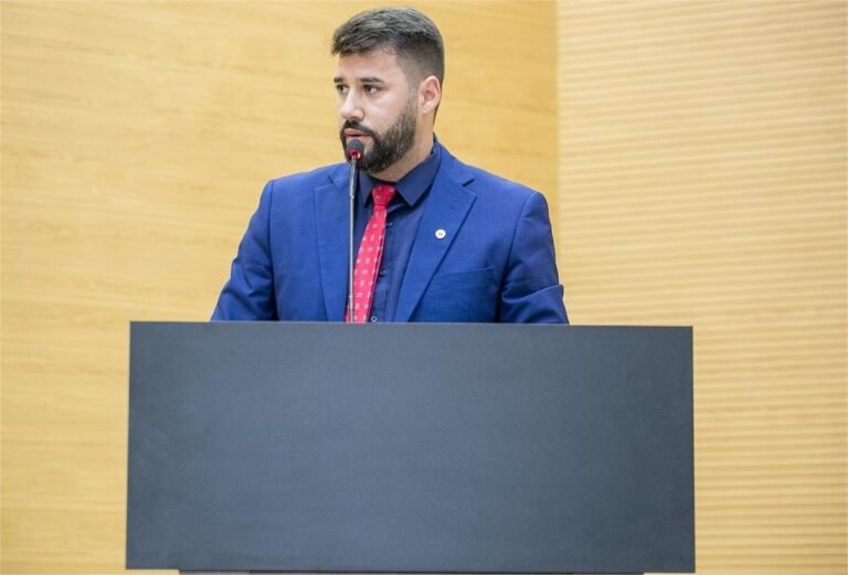 Nim Barroso destina R$ 1,1 milhão para compra de medicamentos, em Monte Negro