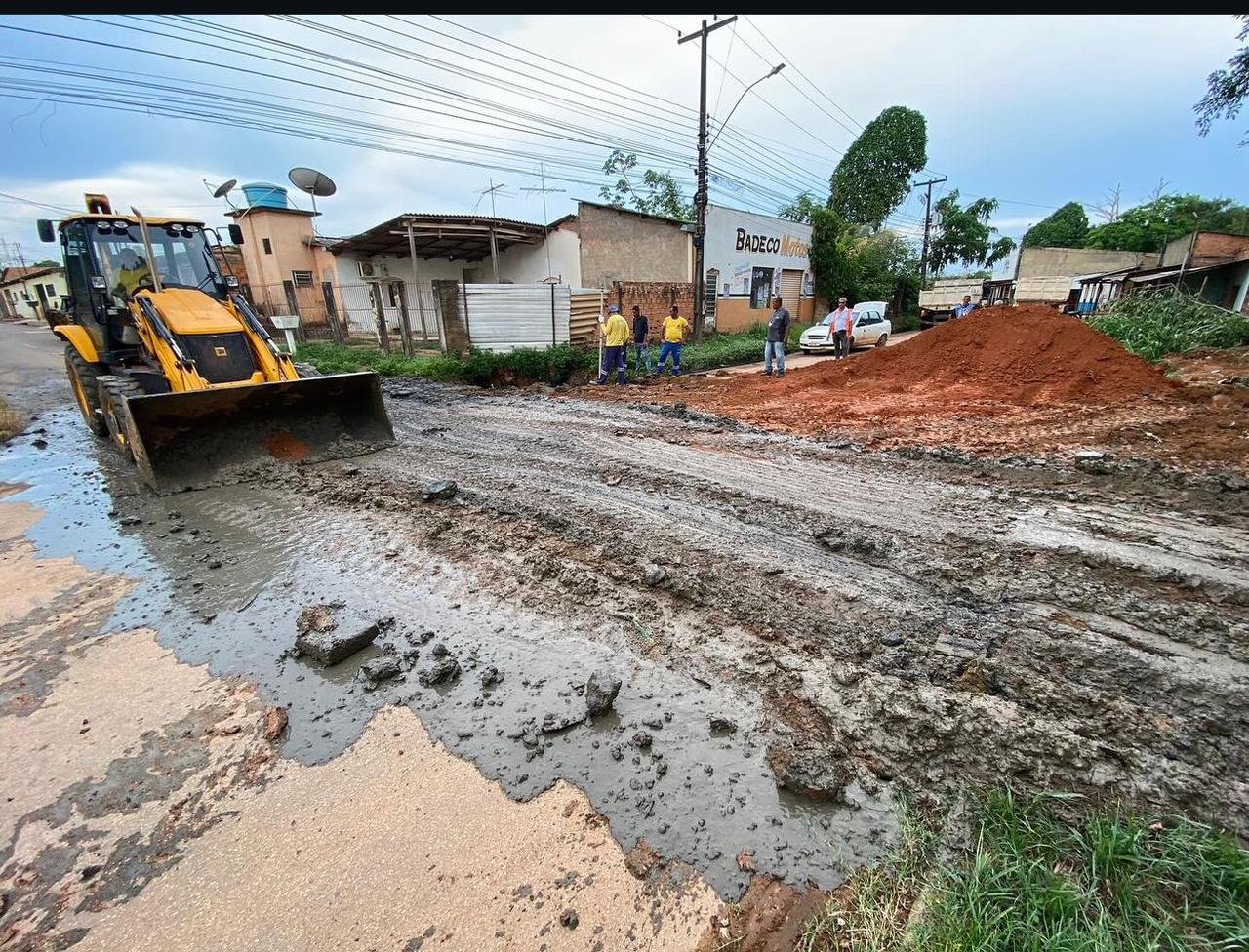 BAIRRO CASTANHEIRA - Recuperação de drenagem é realizada pela Semob a pedido do vereador Edimilson Dourado