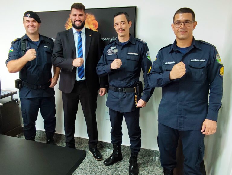 A Banda de Música da PMRO agradece ao deputado Nim Barroso pela aquisição de instrumentos