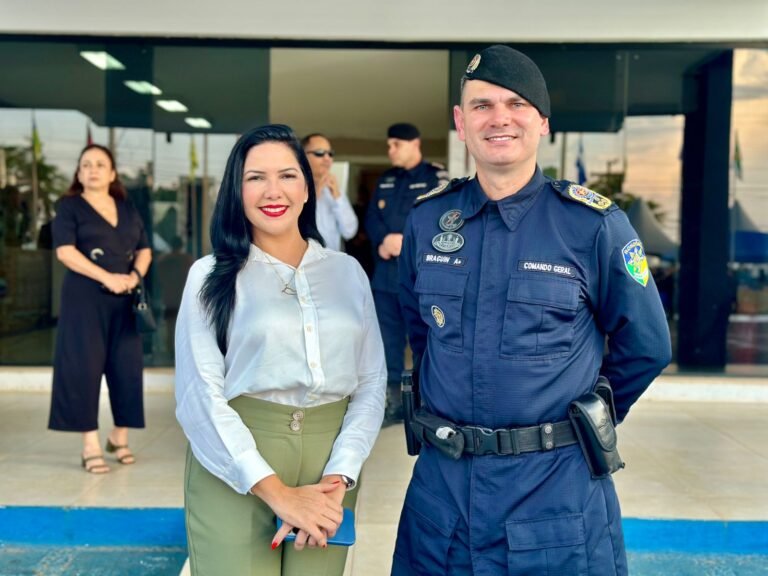Deputada Cristiane Lopes prestigia os 49 anos da Polícia Militar de Rondônia