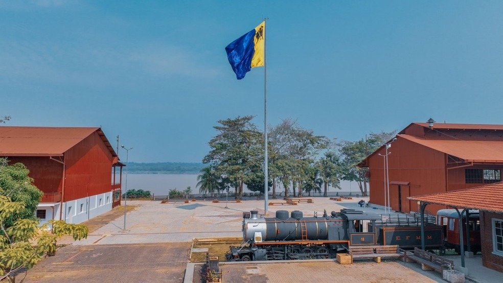 MULTA MILIONÁRIA - Justiça Federal suspende festa de Réveillon na Estrada de Ferro Madeira-Mamoré