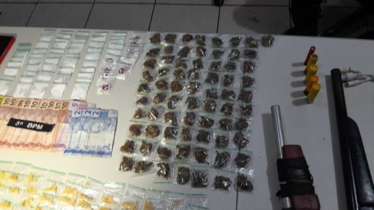 NO ORGULHO – Bando é preso com várias porções de drogas, armas e dinheiro
