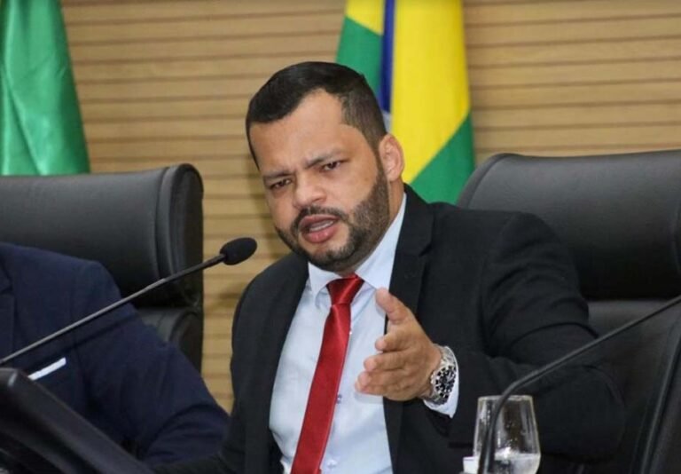 EDEVALDO NEVES: Deputado cobra providências sobre centrais de ar do Hospital João Paulo II