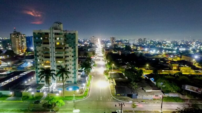 Área urbana de Porto Velho recebeu 90% de iluminação na gestão Hildon Chaves
