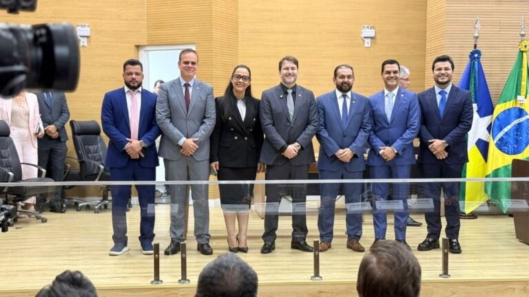 Nova Mesa Diretora toma posse na Assembleia Legislativa de Rondônia